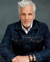 Laurent Proulx_Bio Photo_CROP